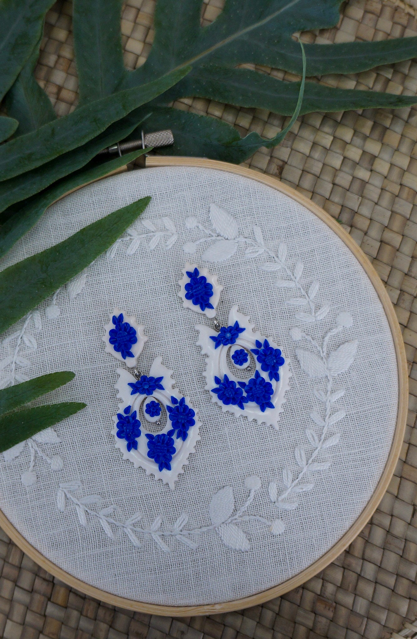 Brincos à Rainha Vianesa