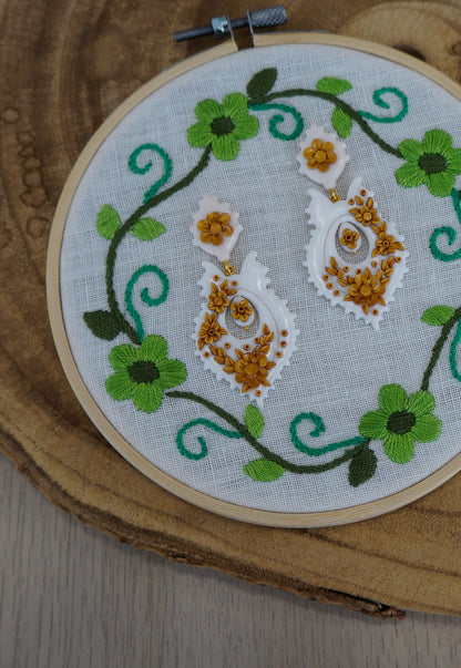 Brincos à Rainha Vianesa