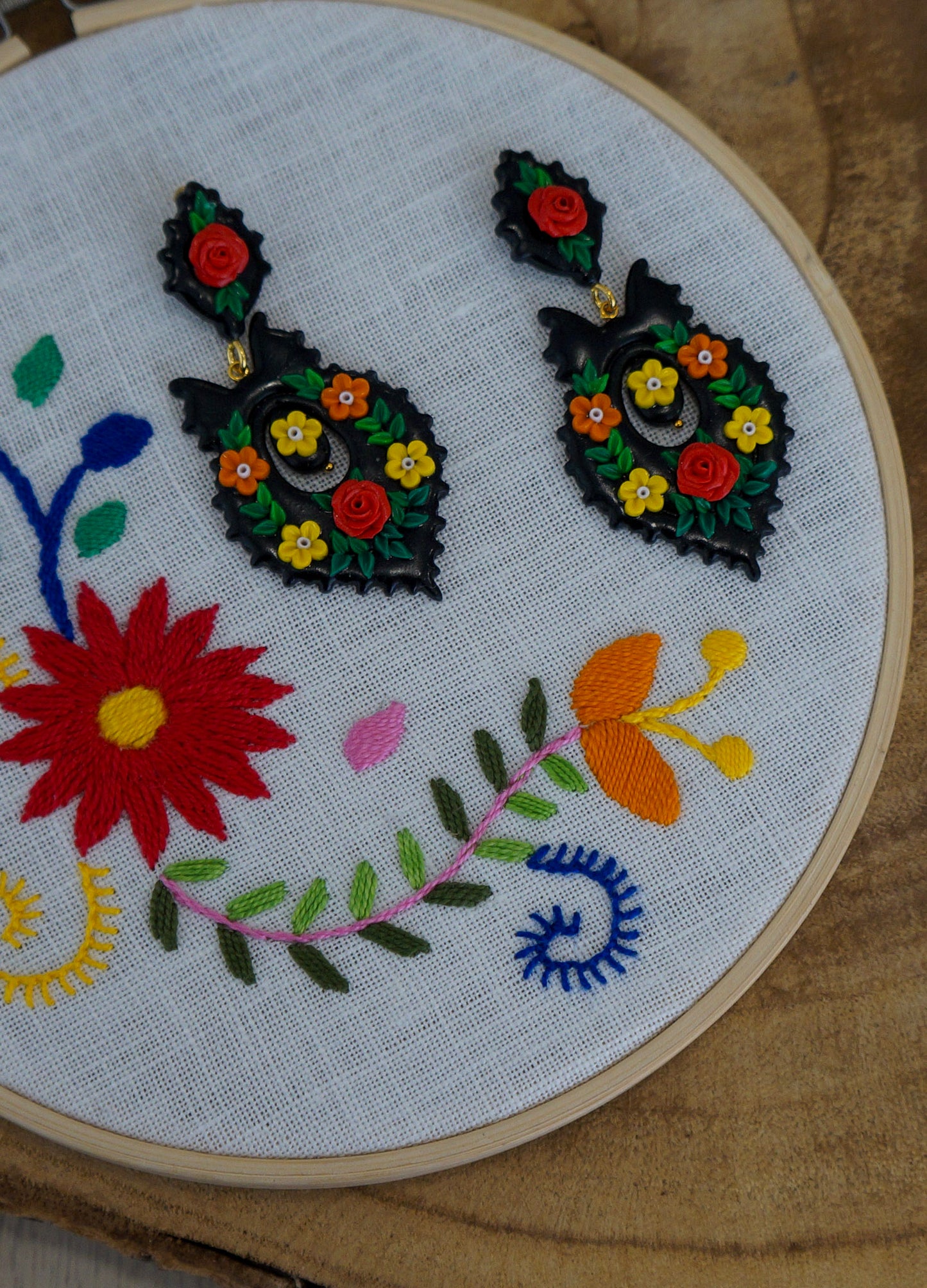 Brincos à Rainha Vianesa