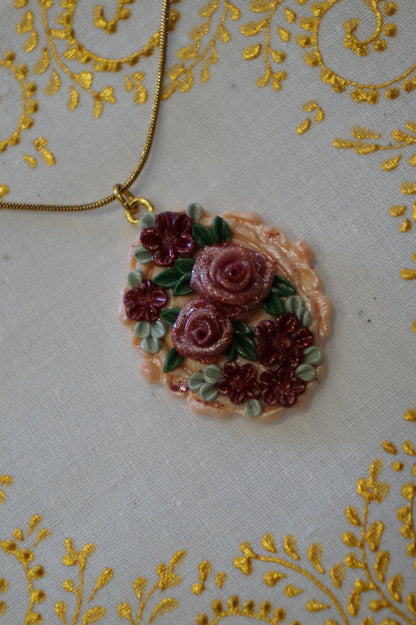 Colar Camafeu Floral